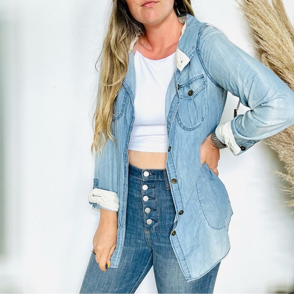 ANTHROPOLOGIE Blue Denim Hood Long Sleeve Button Down Blouse Shirt Shacket Top M